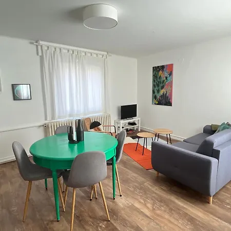 Au Perron Avec Garage Et Balcon A Ribeauvillé